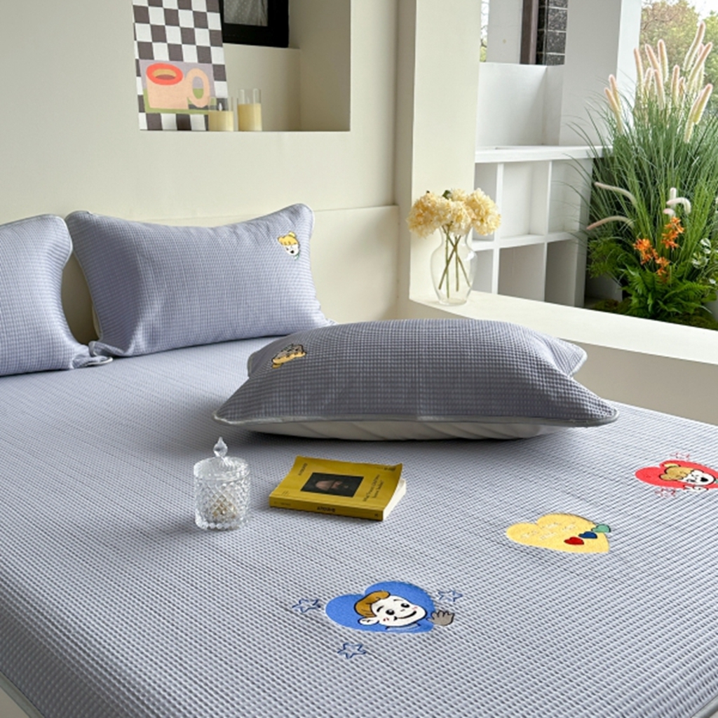 91家纺网 家纺一手货源 找家纺 柚子YOUTH 2025新款亲肤舒适冰豆豆凉感凉席席子 遇见(绑带款）