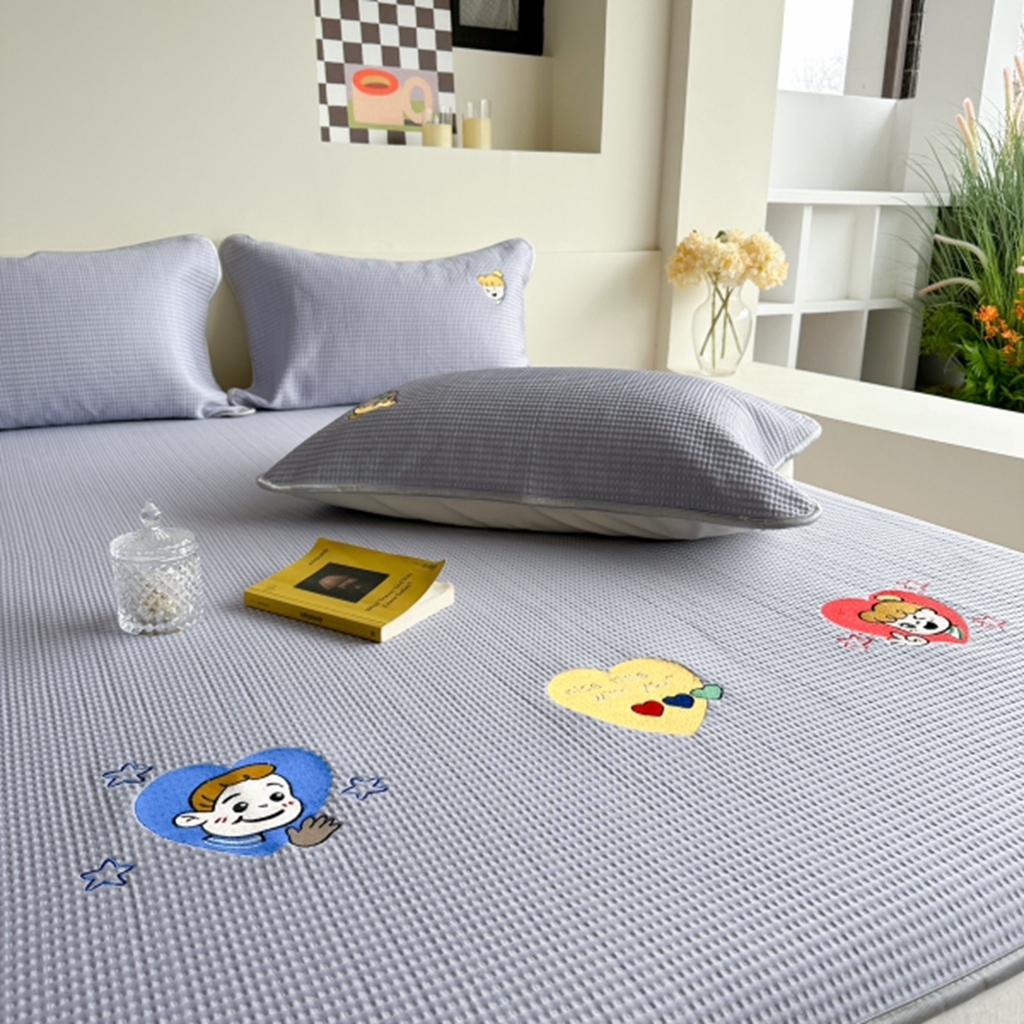 91家纺网 家纺一手货源 找家纺 柚子YOUTH 2025新款亲肤舒适冰豆豆凉感凉席席子 遇见(绑带款）