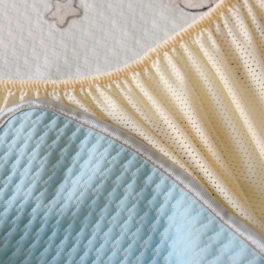 91家纺网 家纺一手货源 找家纺 柚子YOUTH 2025新款亲肤舒适冰豆豆凉感凉席席子 破壳鸭（床笠款）