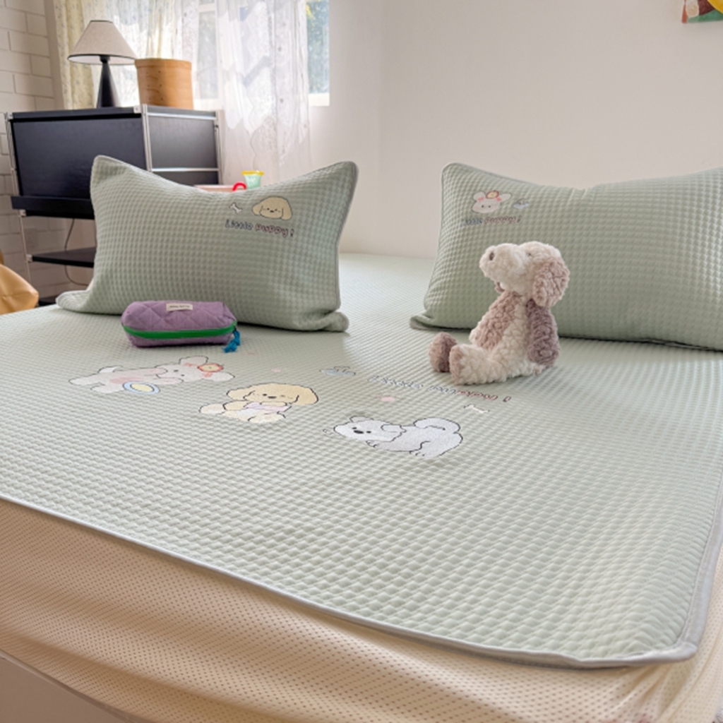 91家纺网 家纺一手货源 找家纺 柚子YOUTH 2025新款亲肤舒适冰豆豆凉感凉席席子 汪汪队（床笠款）