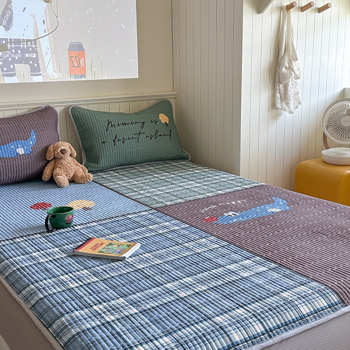 91家纺网 家纺一手货源 找家纺 柚子YOUTH 2025新款锦氨超柔果冻凉席 深蓝的鱼凉席