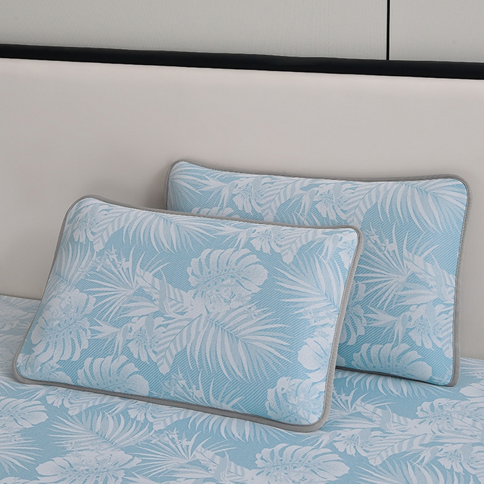 91家纺网 家纺一手货源 找家纺 芯诗曼家纺 2025新款三明治凉感丝提花冰丝席凉席三件套 叶语恋-蓝床笠款