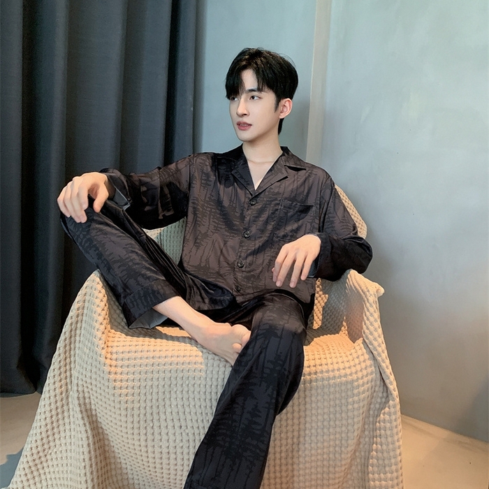 91家纺网 家纺一手货源 找家纺 （总）洛兰沙家居馆【只代发】【只代发】 2025新款男士冰丝高级感睡衣翻领男士宽松款休闲可外出夏季居家