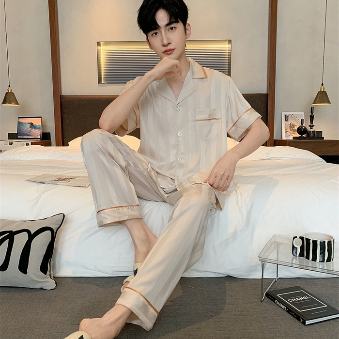 91家纺网 家纺一手货源 找家纺 （总）洛兰沙家居馆【只代发】【只代发】 2025新款男士冰丝高级感睡衣翻领男士宽松款休闲可外出夏季居家