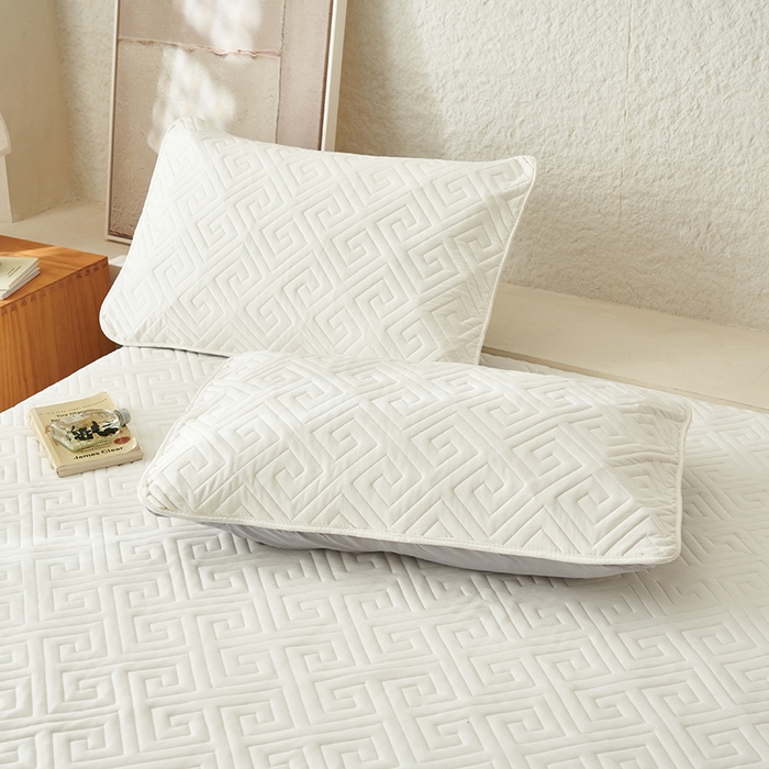 91家纺网 家纺一手货源 找家纺 鑫琪莱家纺 2026新款水洗棉绗绣夹棉床笠 夹棉床笠-米白