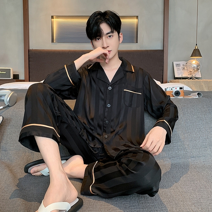 91家纺网 家纺一手货源 找家纺 （总）洛兰沙家居馆【只代发】【只代发】 2025新款男士冰丝高级感睡衣翻领男士宽松款休闲可外出夏季居家