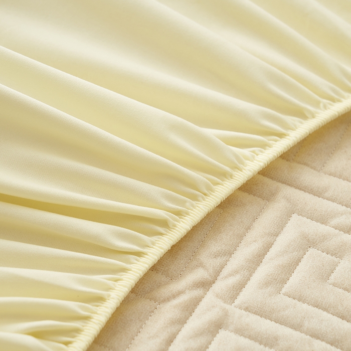 91家纺网 家纺一手货源 找家纺 鑫琪莱家纺 2026新款水洗棉绗绣夹棉床笠 夹棉床笠-柠檬黄