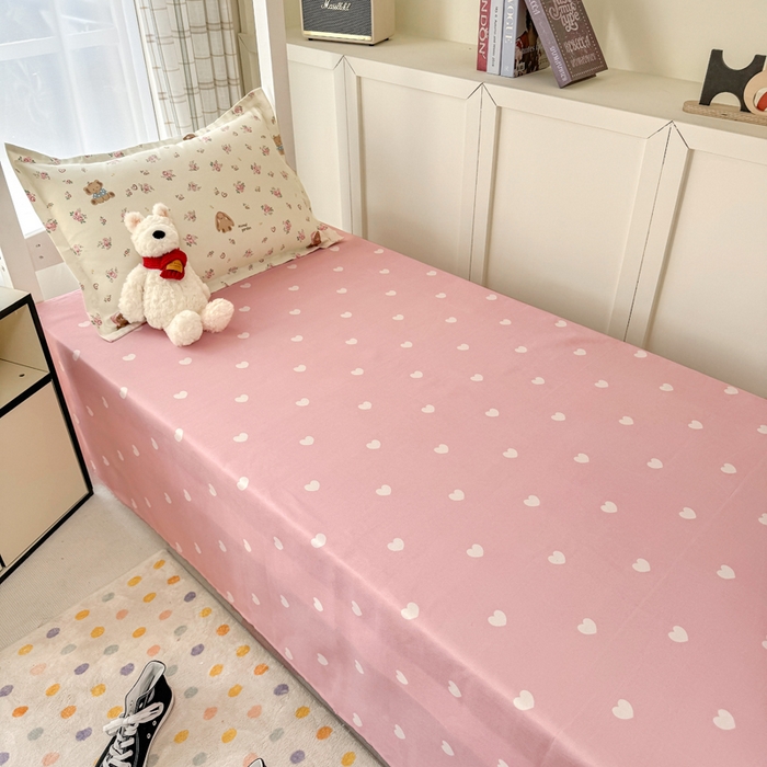 91家纺网 家纺一手货源 找家纺 鑫宇 2025新款磨毛130g加厚学生宿舍三件套床单床笠款学生上下铺六件套 花园熊宝