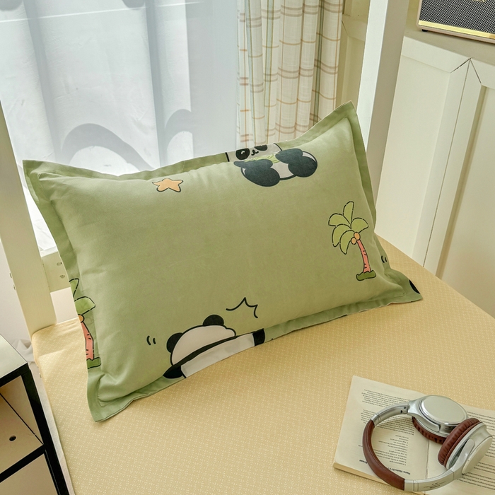 91家纺网 家纺一手货源 找家纺 鑫宇 2025新款磨毛130g加厚学生宿舍三件套床单床笠款学生上下铺六件套 活力熊猫