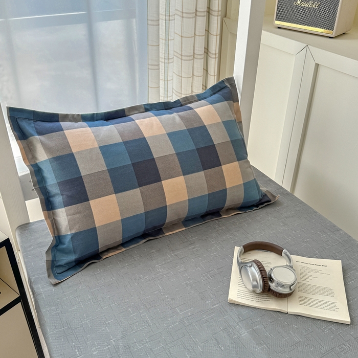 91家纺网 家纺一手货源 找家纺 鑫宇 2025新款磨毛130g加厚学生宿舍三件套床单床笠款学生上下铺六件套 千趣格