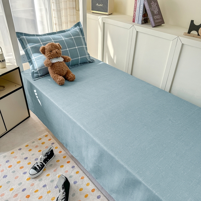 91家纺网 家纺一手货源 找家纺 鑫宇 2025新款磨毛130g加厚学生宿舍三件套床单床笠款学生上下铺六件套 时间格