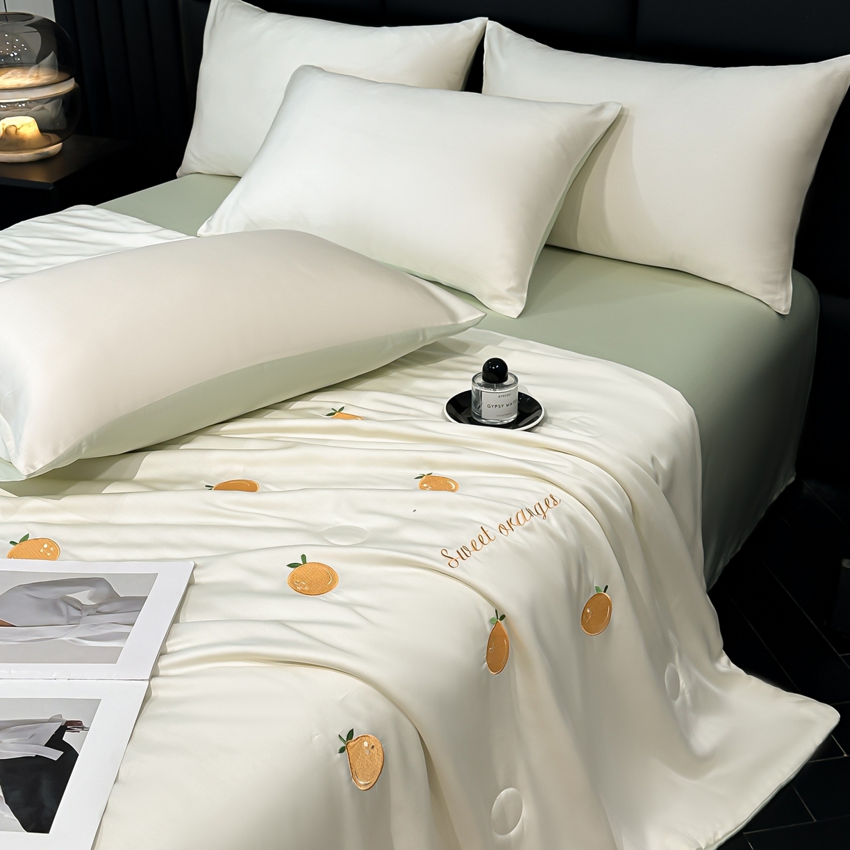 91家纺网 家纺一手货源 找家纺 利欧 2025新款水洗天丝满绣刺绣床单床笠款夏被四件套 砂糖橘-奶白绿
