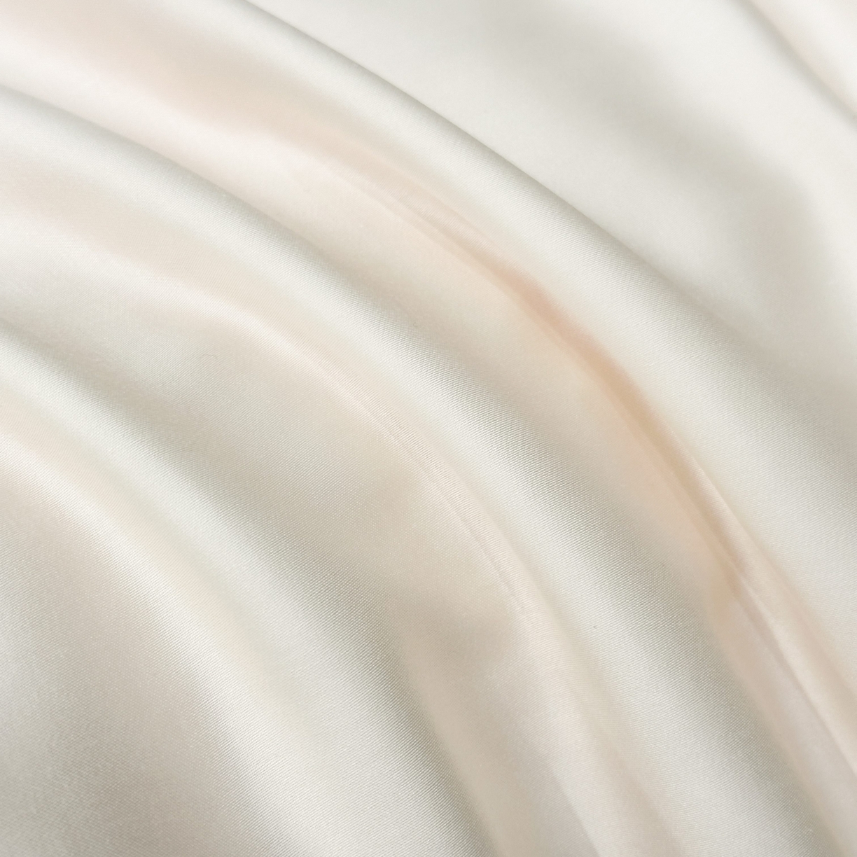 91家纺网 家纺一手货源 找家纺 利欧 2025新款水洗天丝满绣刺绣床单床笠款夏被四件套 郁金香-奶白粉