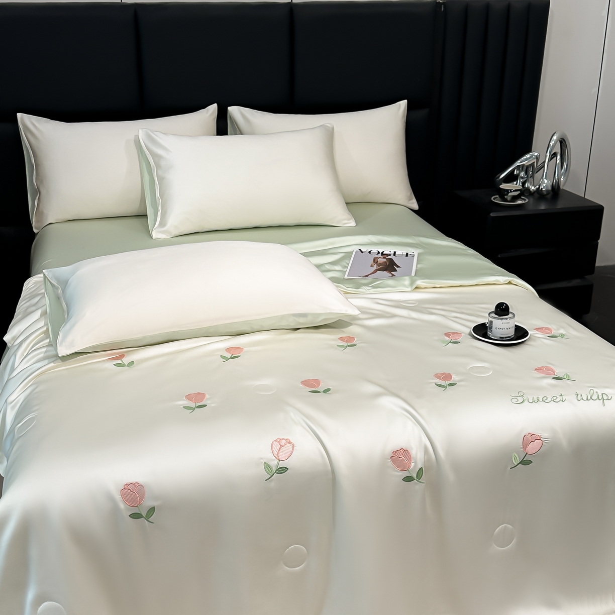 91家纺网 家纺一手货源 找家纺 利欧 2025新款水洗天丝满绣刺绣床单床笠款夏被四件套 郁金香-奶白绿