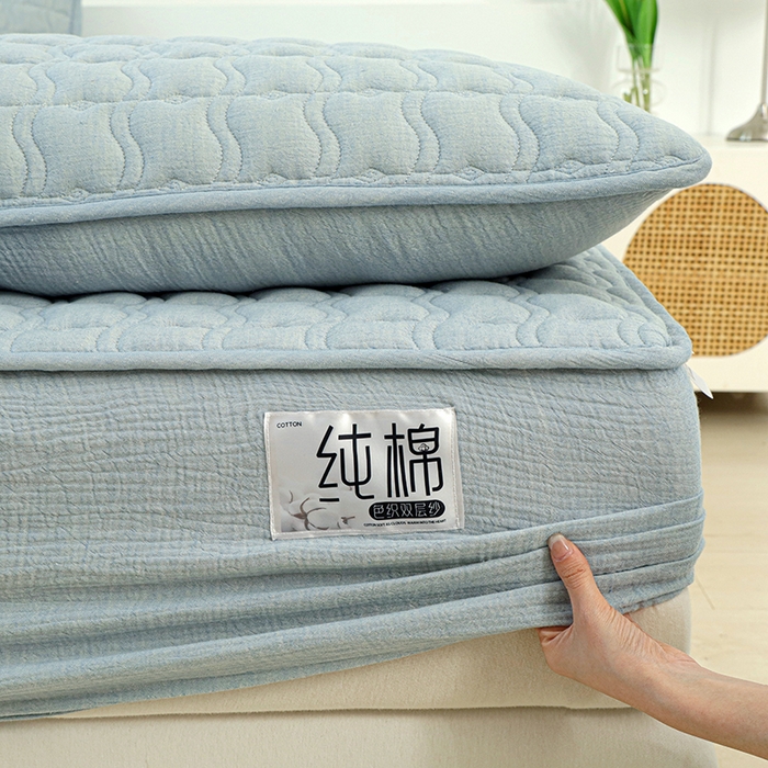 91家纺网 家纺一手货源 找家纺 豪选家纺 2025新款A类抗菌高支高密纯棉色织正宗双层纱夹棉床笠 海盐蓝