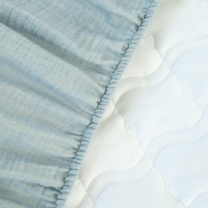 91家纺网 家纺一手货源 找家纺 豪选家纺 2025新款A类抗菌高支高密纯棉色织正宗双层纱夹棉床笠 海盐蓝