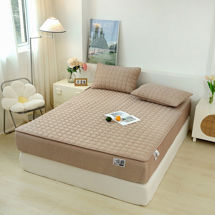 91家纺网 家纺一手货源 找家纺 豪选家纺 2025新款A类抗菌高支高密纯棉色织正宗双层纱夹棉床笠 慕斯咖