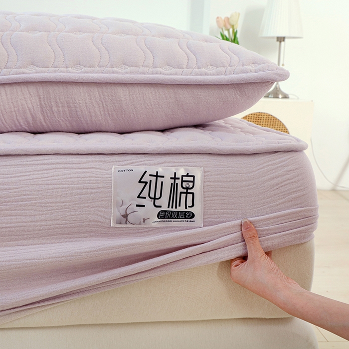 91家纺网 家纺一手货源 找家纺 豪选家纺 2025新款A类抗菌高支高密纯棉色织正宗双层纱夹棉床笠 薰衣紫