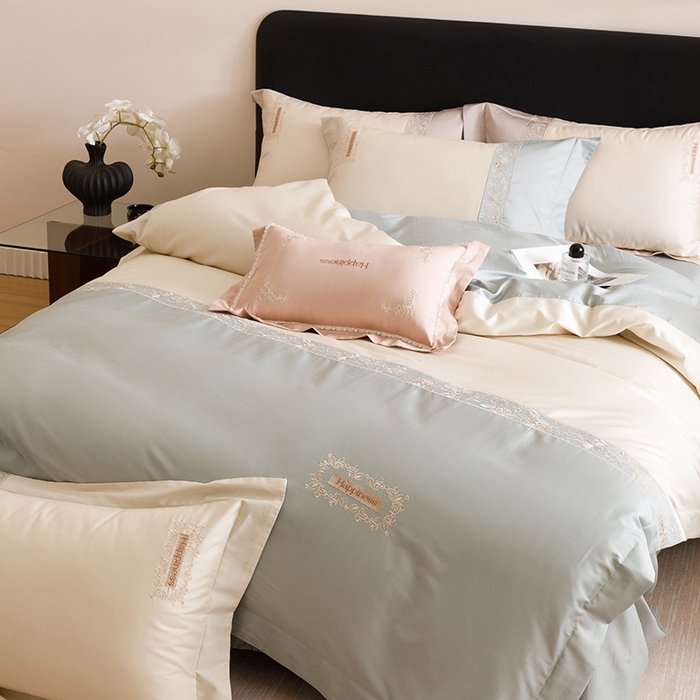 91家纺网 家纺一手货源 找家纺 艾莱家纺 2025新款A类100支长绒棉纯棉四件套-玛格丽特 玛格丽特-蓝绿-奶昔黄