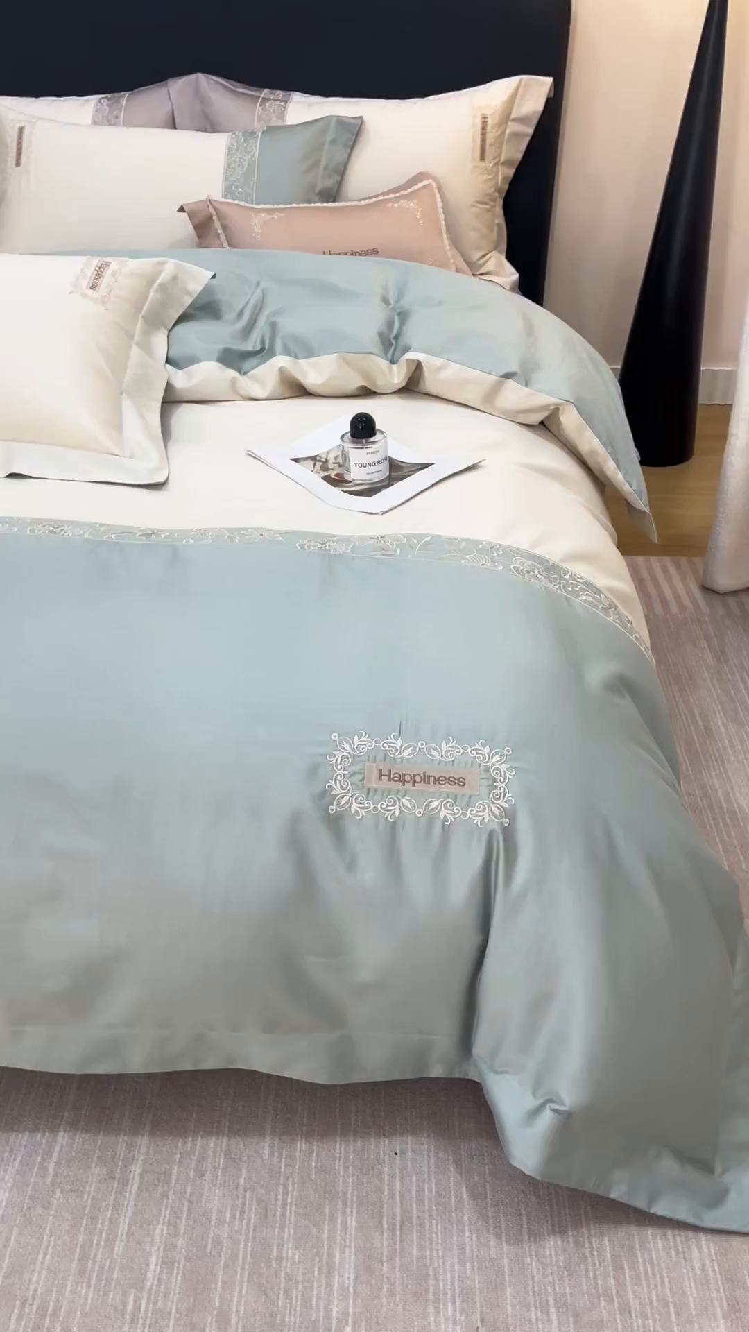 91家纺网 家纺一手货源 找家纺 艾莱家纺 2025新款A类100支长绒棉纯棉四件套-玛格丽特 玛格丽特-蓝绿-奶昔黄