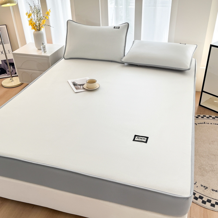 91家纺网 家纺一手货源 找家纺 （总）子曰 2025新款A类高分子PE小清新凉感席系列-床笠款