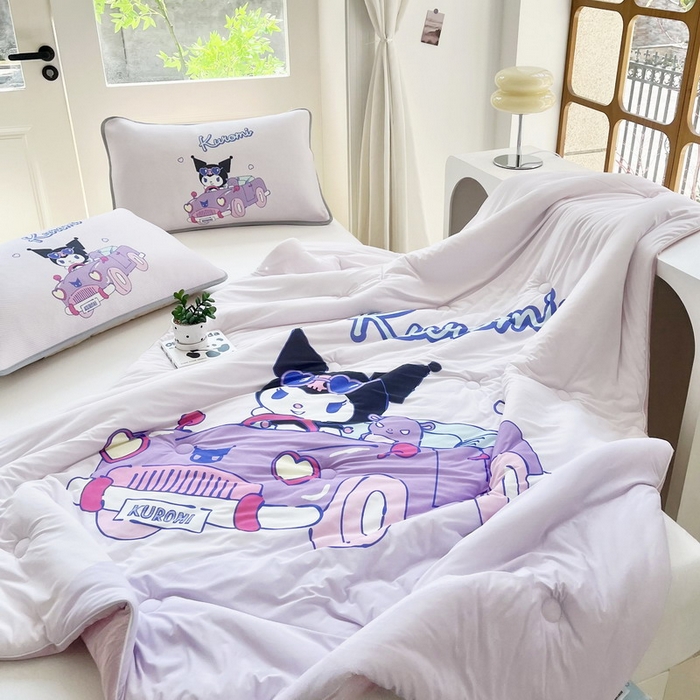 91家纺网 家纺一手货源 找家纺 蘭菲家纺 2025新款三丽鸥卡通印花夏被 兜风