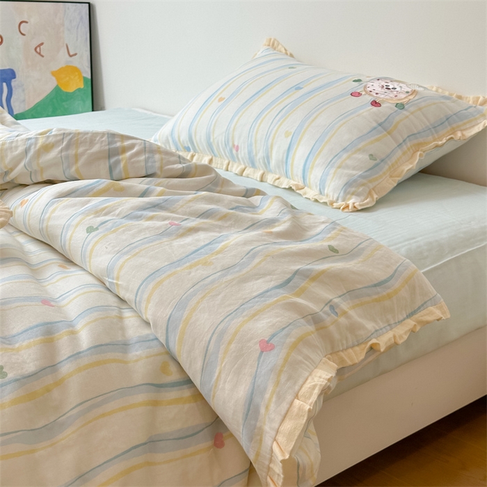 91家纺网 家纺一手货源 找家纺 潘朵拉家纺 2025新款全棉双层纱面包超人系列四件套 面包超人蓝