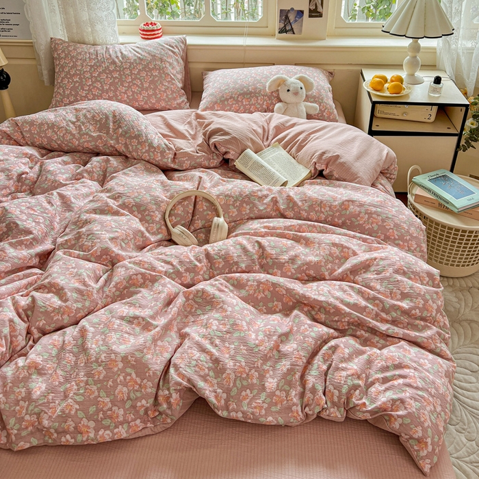 91家纺网 家纺一手货源 找家纺 一比一 2026新款云感皱皱双层纱四件套-简单款 水墨丹青红