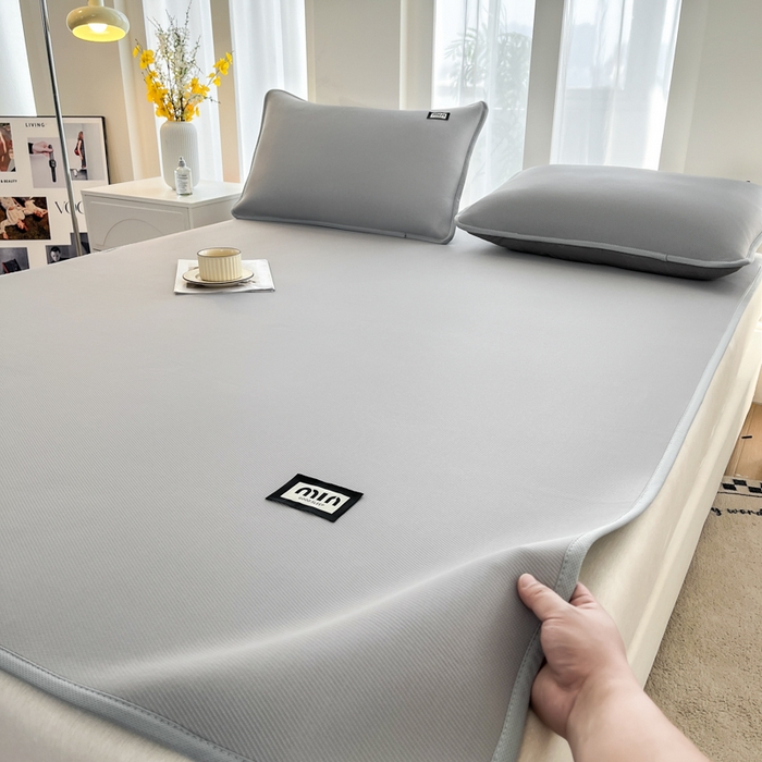 91家纺网 家纺一手货源 找家纺 子曰 2025新款A类高分子PE小清新凉感席系列-床垫款 小清新-灰