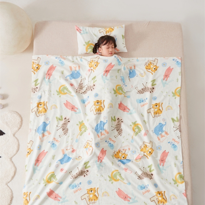91家纺网 家纺一手货源 找家纺 艾佳宝贝 2025A类全棉纱布护肚防踢睡袋多功能盖毯宝宝夏被 动物的世界