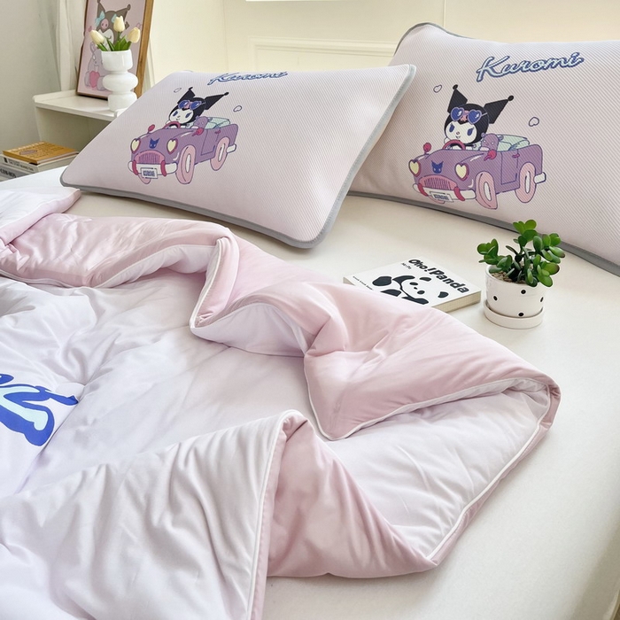 91家纺网 家纺一手货源 找家纺 蘭菲家纺 2025新款三丽鸥卡通印花夏被 兜风