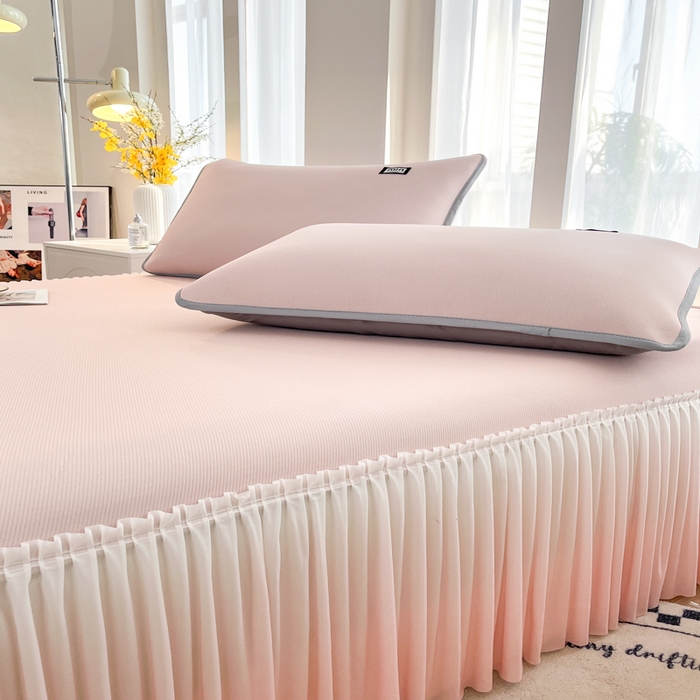 91家纺网 家纺一手货源 找家纺 子曰 2025新款A类高分子PE小清新凉感席系列-床裙款  小清新-粉