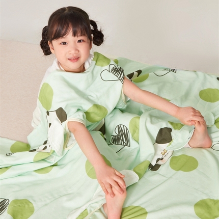 艾佳宝贝 2025A类全棉纱布护肚防踢睡袋多功能盖毯宝宝夏被 lucky 熊猫