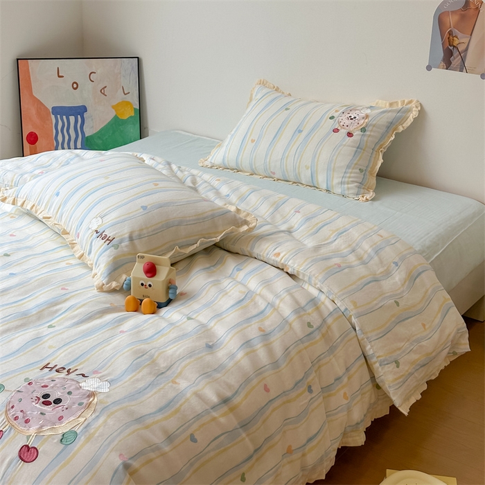 91家纺网 家纺一手货源 找家纺 潘朵拉家纺 2025新款全棉双层纱面包超人系列四件套 面包超人蓝