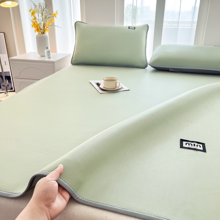 91家纺网 家纺一手货源 找家纺 子曰 2025新款A类高分子PE小清新凉感席系列-床垫款 小清新-绿