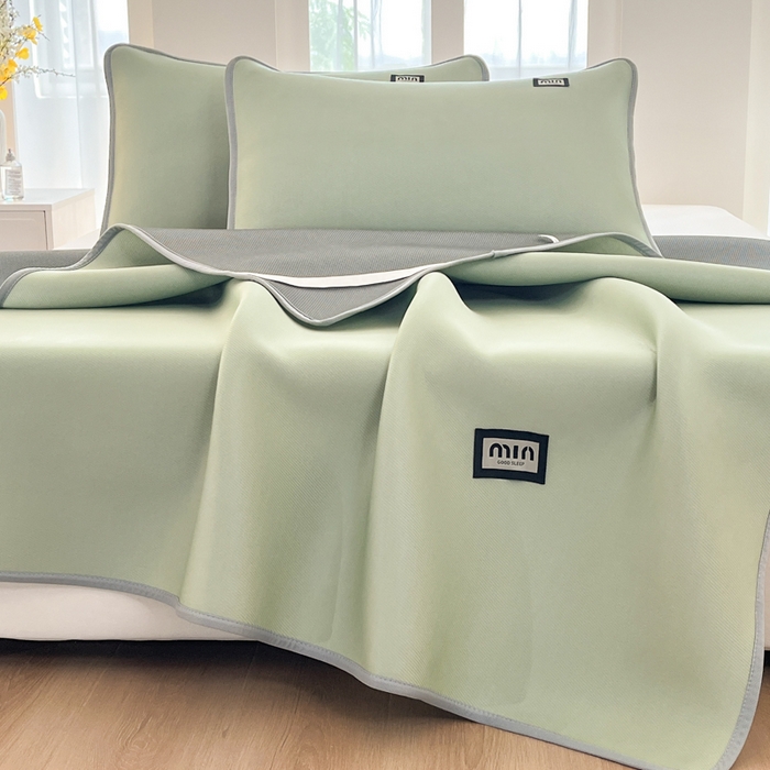 91家纺网 家纺一手货源 找家纺 子曰 2025新款A类高分子PE小清新凉感席系列-床垫款 小清新-绿