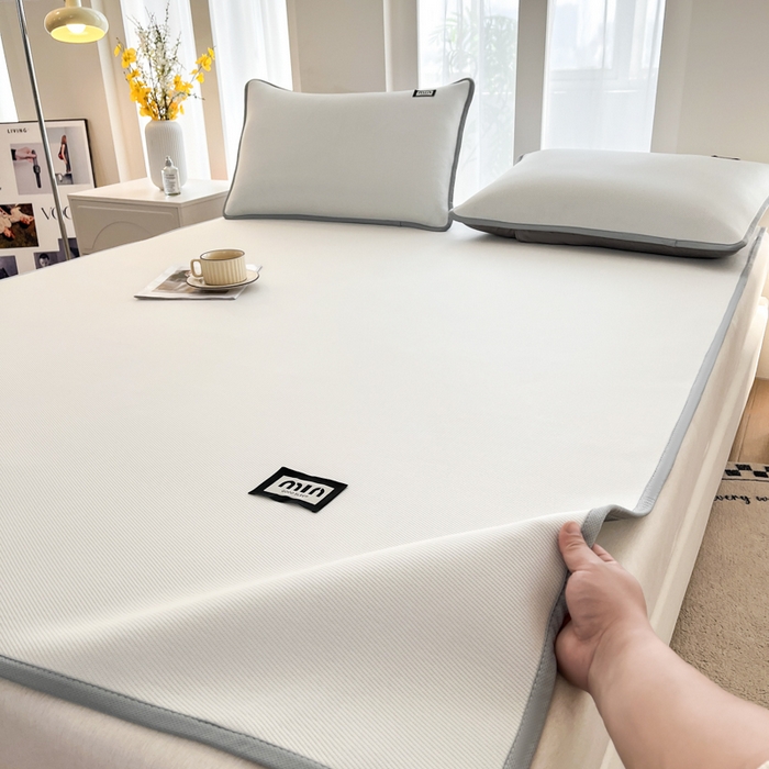 91家纺网 家纺一手货源 找家纺 子曰 2025新款A类高分子PE小清新凉感席系列-床垫款 小清新-白