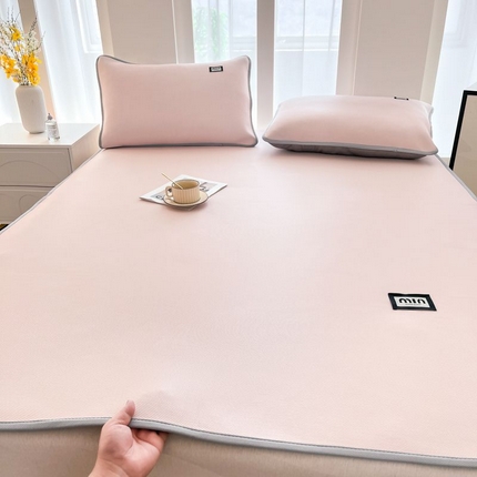 91家纺网 家纺一手货源 找家纺 （总）子曰 2025新款A类高分子PE小清新凉感席系列-床垫款