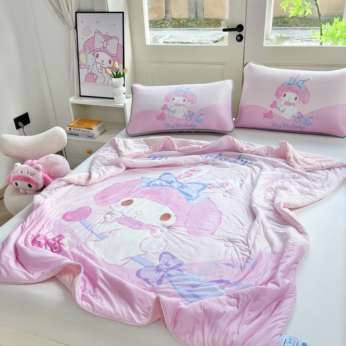 91家纺网 家纺一手货源 找家纺 蘭菲家纺 2025新款三丽鸥卡通印花夏被 去约会