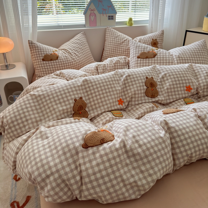 91家纺网 家纺一手货源 找家纺 如意朵 2025新款全棉双层纱小清新绣花四件套（专版花型） 卡皮聚会