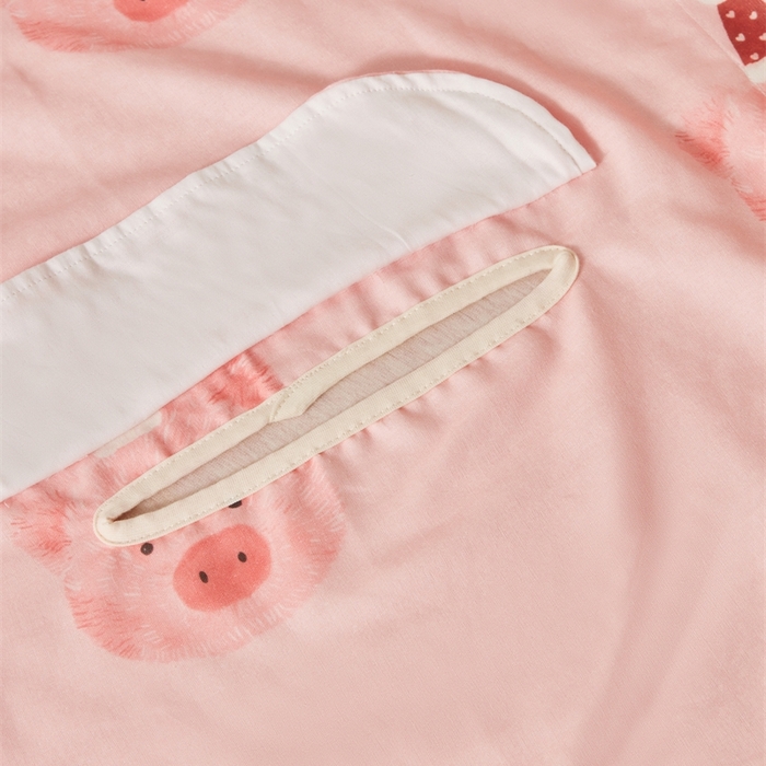 91家纺网 家纺一手货源 找家纺 艾佳宝贝 2025A类全棉纱布护肚防踢睡袋多功能盖毯宝宝夏被 乖巧萌猪