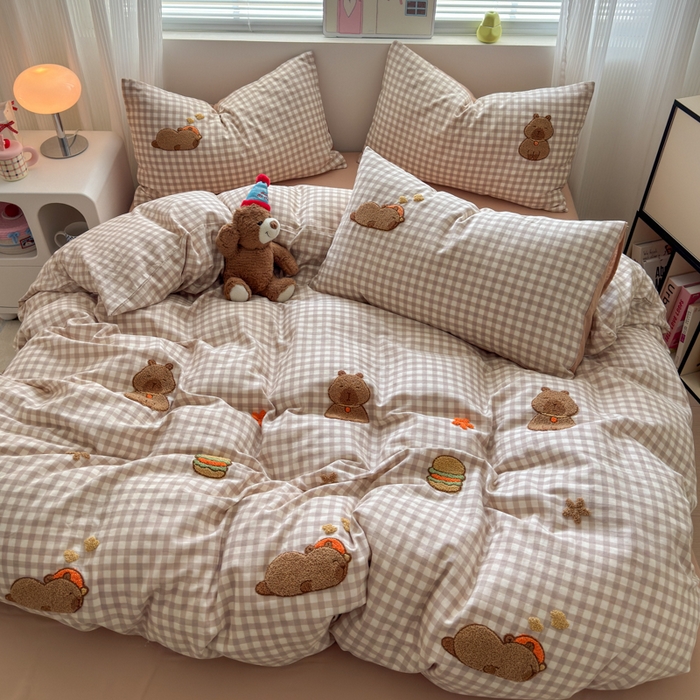 91家纺网 家纺一手货源 找家纺 如意朵 2025新款全棉双层纱小清新绣花四件套（专版花型） 卡皮聚会