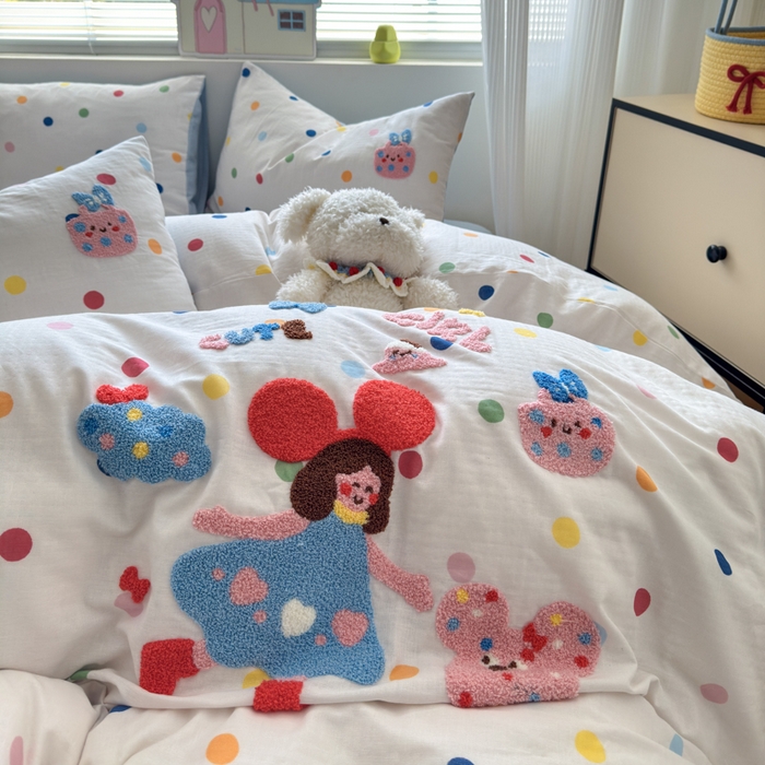 91家纺网 家纺一手货源 找家纺 如意朵 2025新款全棉双层纱小清新绣花四件套（专版花型） 快乐女孩