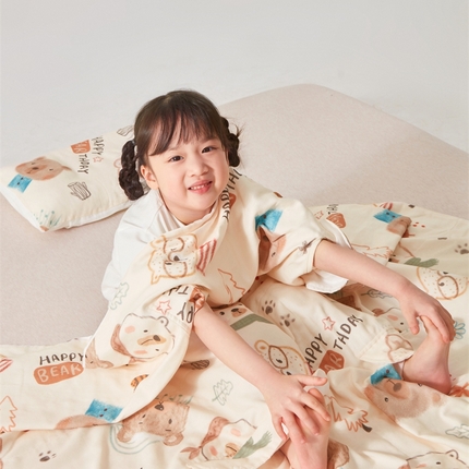 艾佳宝贝 2025A类全棉纱布护肚防踢睡袋多功能盖毯宝宝夏被 憨憨萌熊