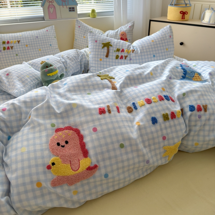 91家纺网 家纺一手货源 找家纺 如意朵 2025新款全棉双层纱小清新绣花四件套（专版花型） 恐龙派对