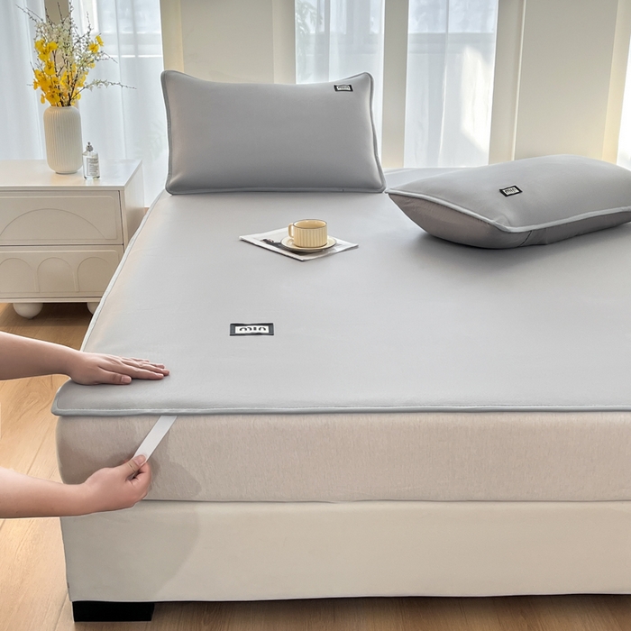 91家纺网 家纺一手货源 找家纺 子曰 2025新款A类高分子PE小清新凉感席系列-床垫款 小清新-灰