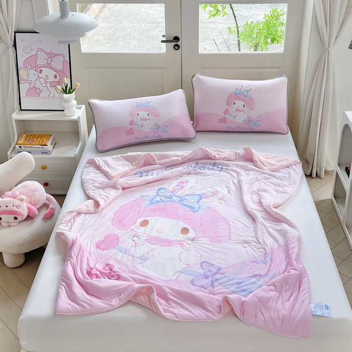 91家纺网 家纺一手货源 找家纺 蘭菲家纺 2025新款三丽鸥卡通印花夏被 去约会