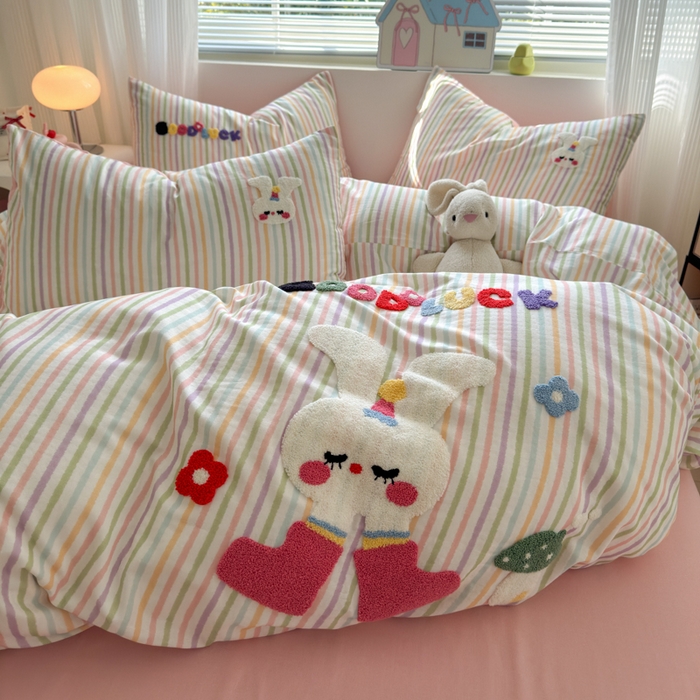 91家纺网 家纺一手货源 找家纺 如意朵 2025新款全棉双层纱小清新绣花四件套（专版花型） 蘑菇小兔