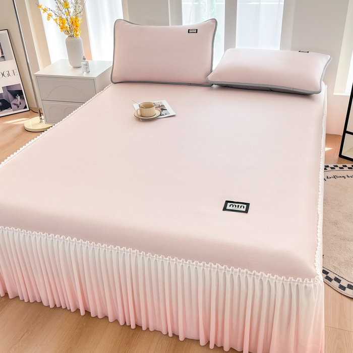 91家纺网 家纺一手货源 找家纺 子曰 2025新款A类高分子PE小清新凉感席系列-床裙款  小清新-粉