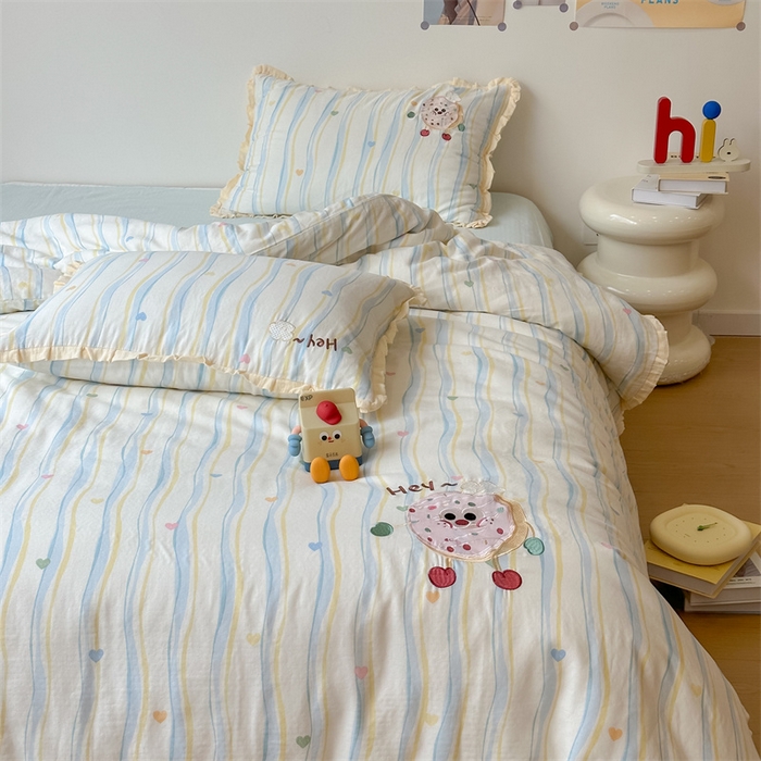 91家纺网 家纺一手货源 找家纺 潘朵拉家纺 2025新款全棉双层纱面包超人系列四件套 面包超人蓝